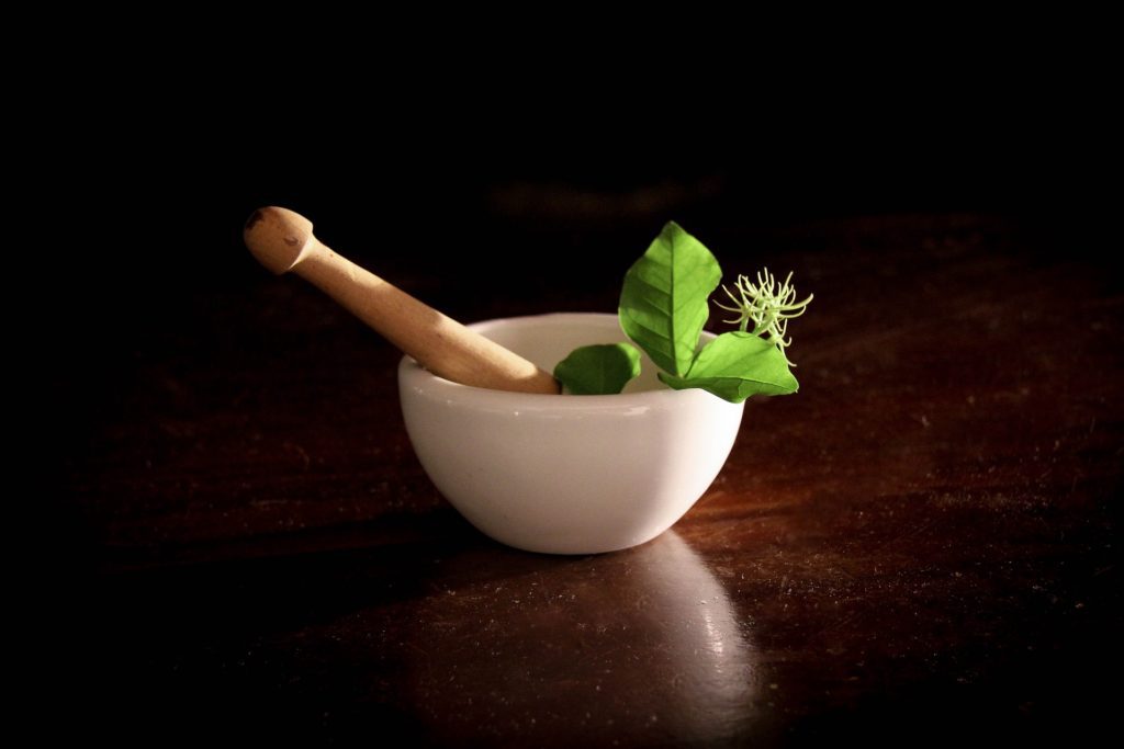 Herbal mixing bowl for ashwagandha